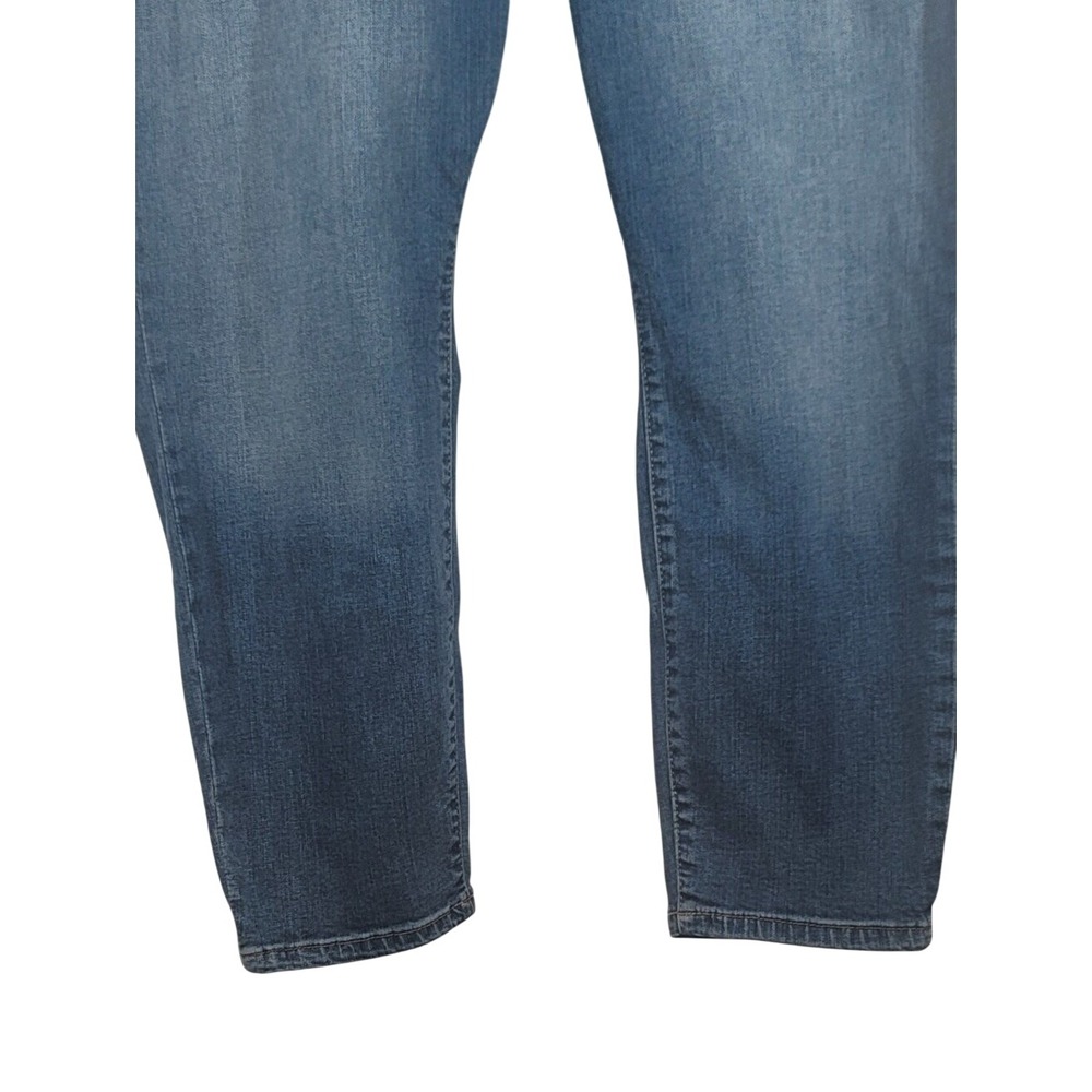 Torrid Follow Your Heart Girlfriend Blue Jeans - Picture 4 of 12